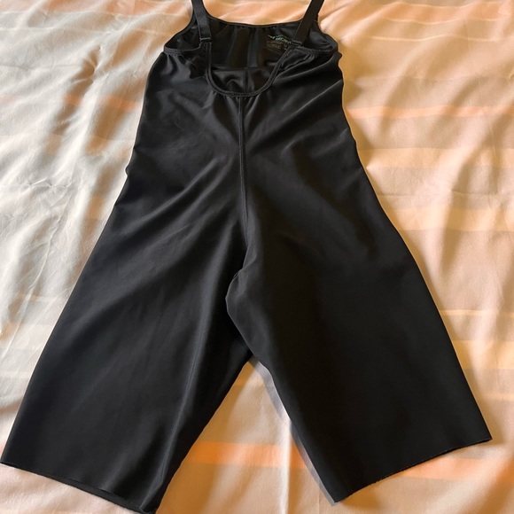 Large Marena shapewear step 2 - Picture 3 of 4